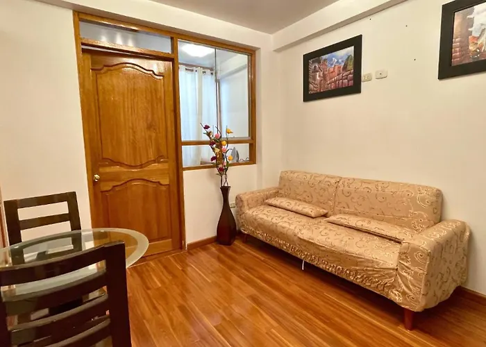 Munay Host & Memories Lucrepata Appartamento